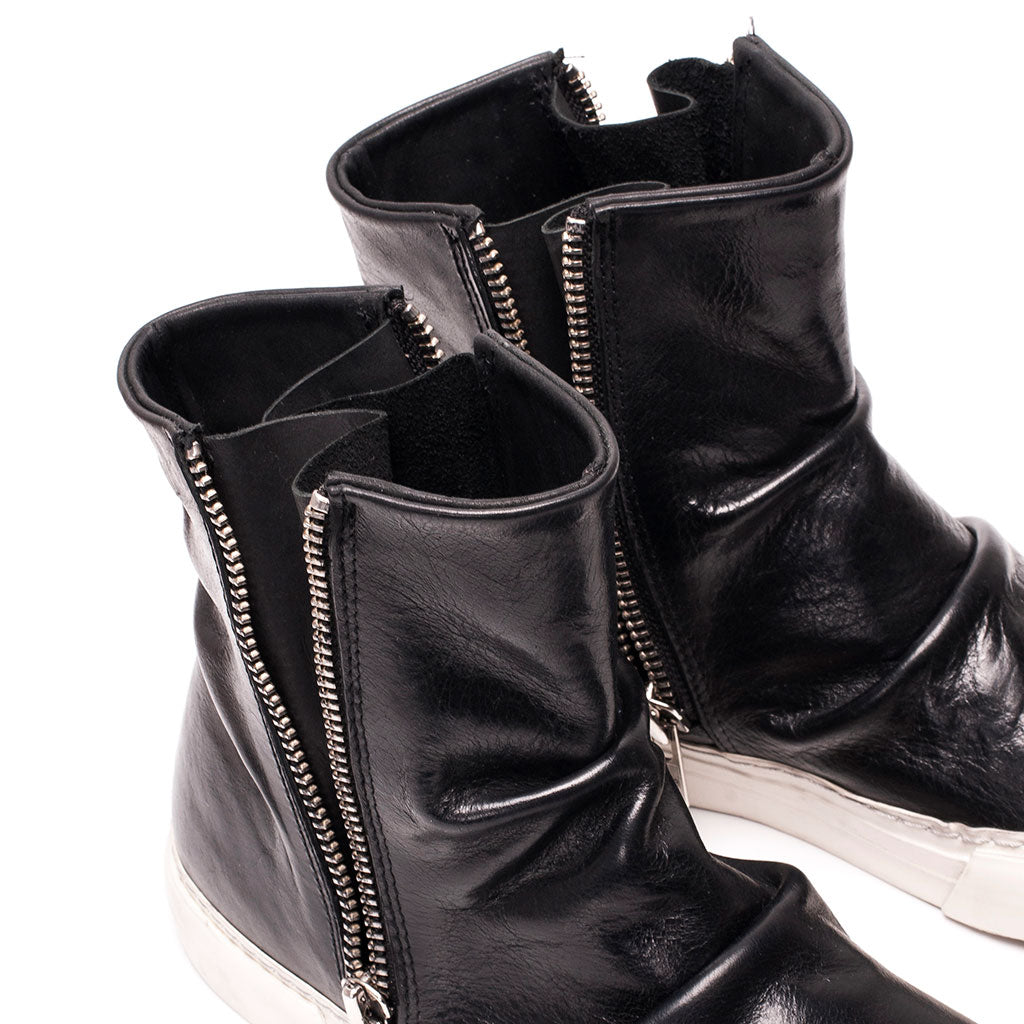 Flysteppers Black Leather Boots